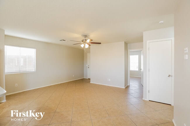 Building Photo - 21286 Duncan Dr