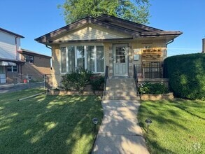 Building Photo - 7930 McVicker Ave