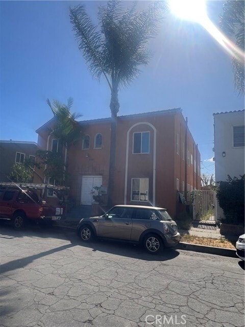 Primary Photo - 1009 Coronado Ave