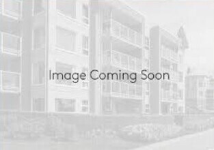 Building Photo - 3833 Elmwood Ave