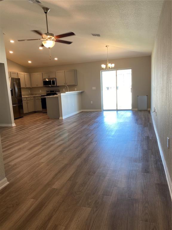 Foto del edificio - 217 Cascara Ln