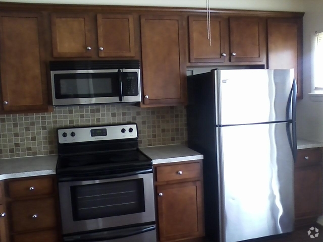 Kitchen - York Village Apartments