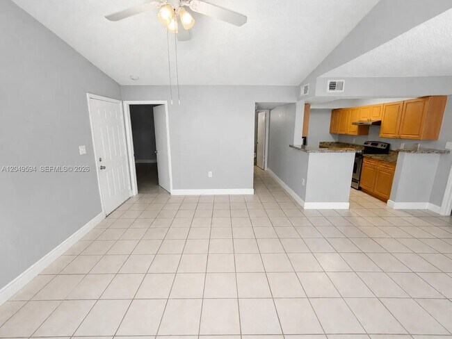 Foto del edificio - 15560 SW 104th Terrace
