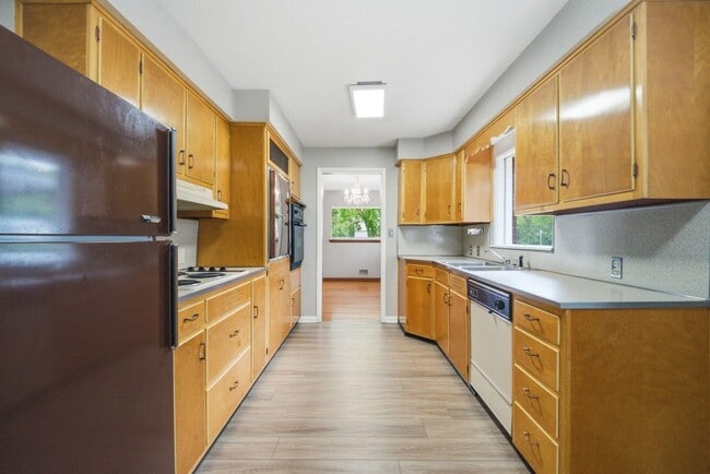 Foto del edificio - 3233 Brady Ln