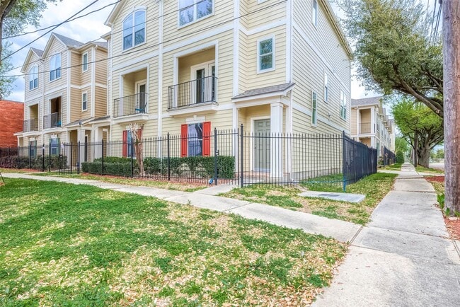 Foto del edificio - 1119 Palmer St