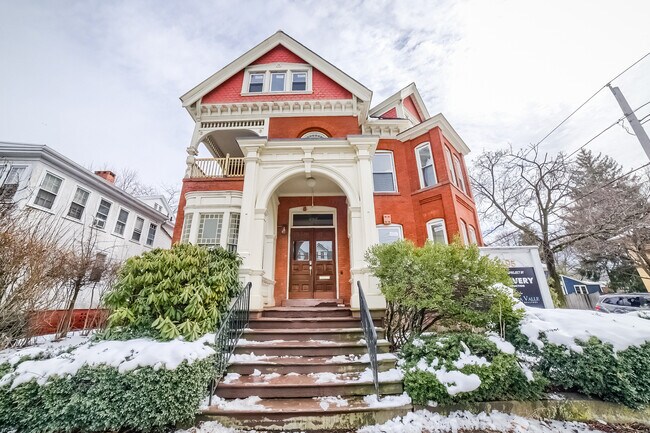 Foto del edificio - 495 Orange St