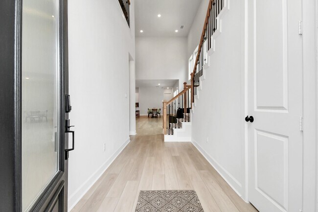 Foto del edificio - 1538 Park Path Dr