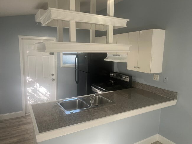 Foto del edificio - 412 NW 23rd Ct