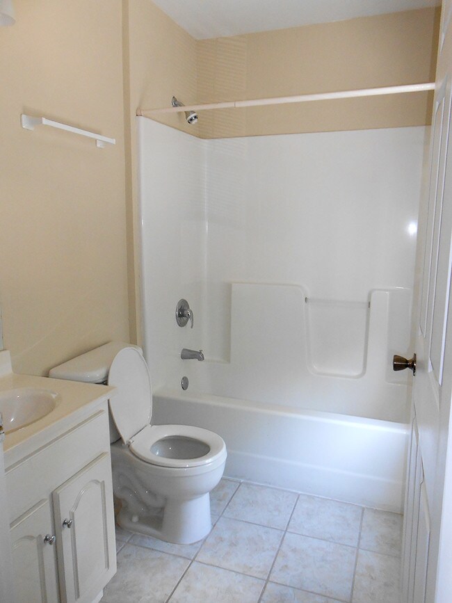 Foto del edificio - Lone Oak Townhomes