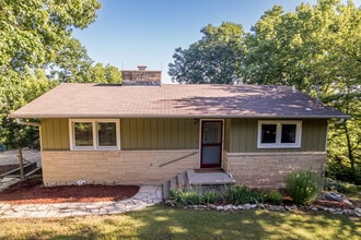 Building Photo - 5018 Canyon Rd