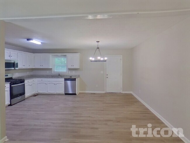 Foto del edificio - 117 Fawn Cir
