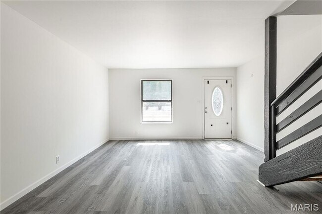 Foto del edificio - 3017 Pembroke Ln