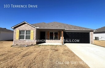 Building Photo - 103 Terrence Dr