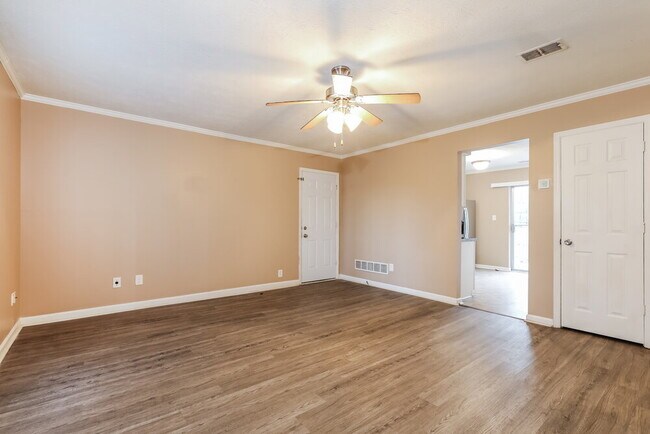 Foto del edificio - 11010 Highridge Ct
