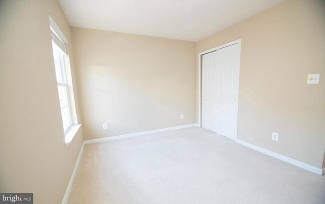 Building Photo - 7751 Milford Haven Dr