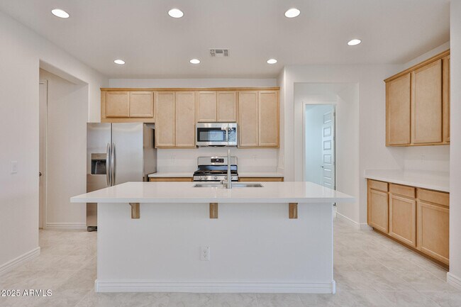 Foto del edificio - 8806 W Orange Dr