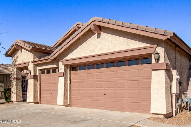 Foto del edificio - 44472 Copper Trail