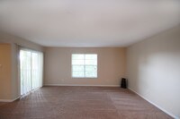 Twin Oaks Apartments