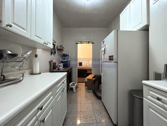 Building Photo - 652 W 163rd St
