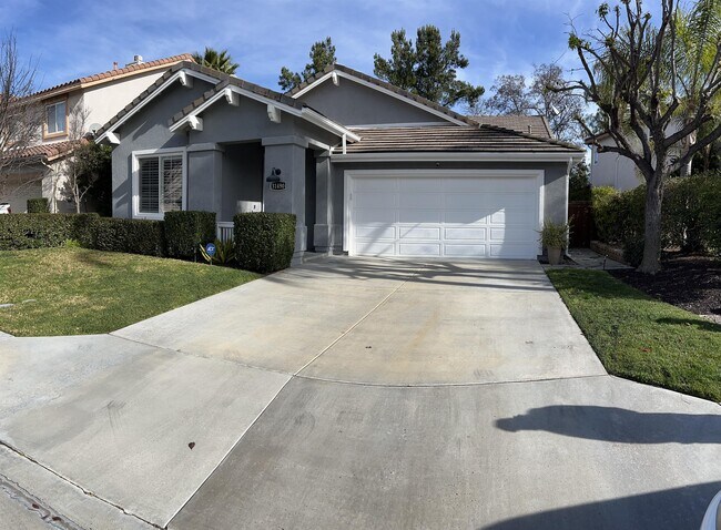 Building Photo - 31490 Congressional Dr