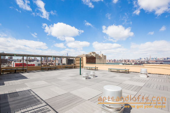 Roof Deck with Manhattan View - Chocolate Factory Lofts