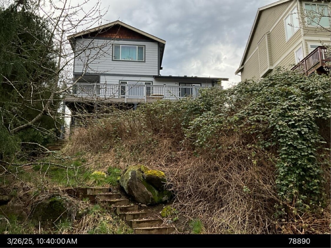 Building Photo - 129 S 42nd St