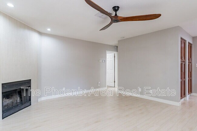 Building Photo - 93 N Cooper Rd