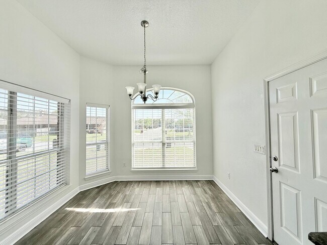 Foto del edificio - 3-Bedroom Home - Ashley Place