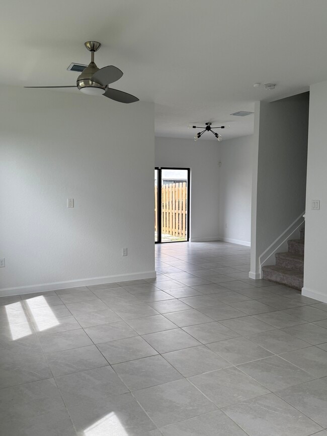 Foto del edificio - 28532 SW 133rd Path