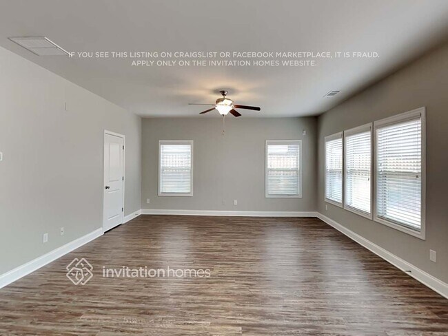 Building Photo - 243 Sage Dr