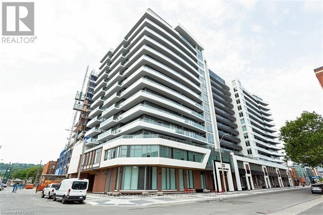 Building Photo - 212 King William St