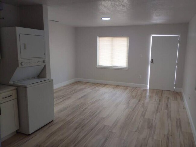 Foto del edificio - 2119 Mara Ct