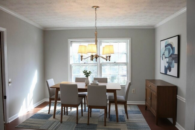 Foto del edificio - 4546 Brandon Dr SW