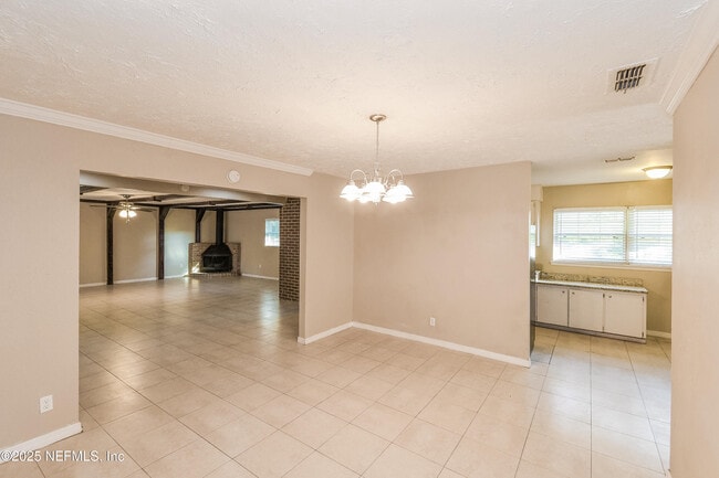 Foto del edificio - 10655 Tulsa Rd