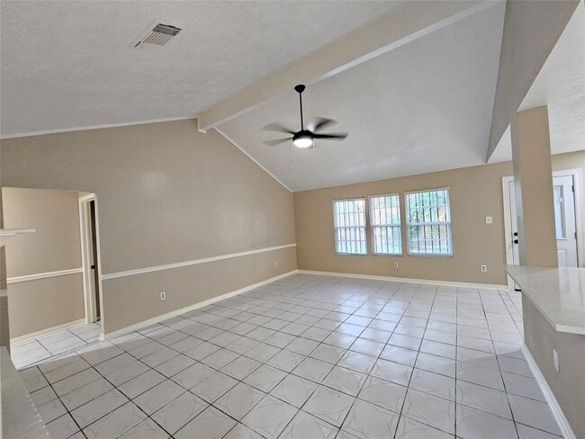 Foto del edificio - 1310 Goswell Ln