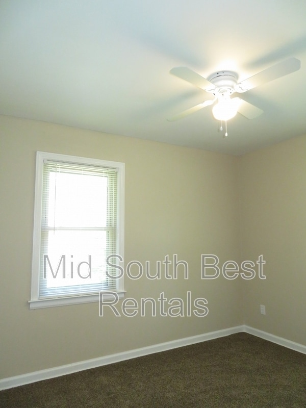 58 E Dunbar Rd, Memphis, TN 38109 House Rental in Memphis, TN