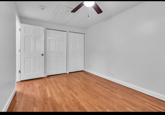 Building Photo - 1549 Revere Cir