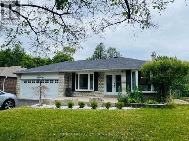 Building Photo - 10 Southdale Dr