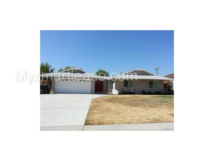Primary Photo - 611 Northpark Blvd