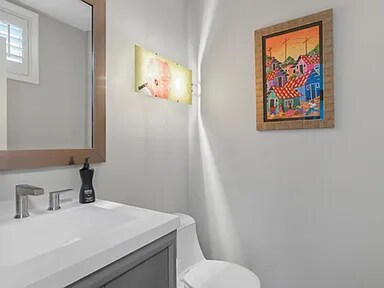 Foto del edificio - 3 bedroom in Chicago IL 60614
