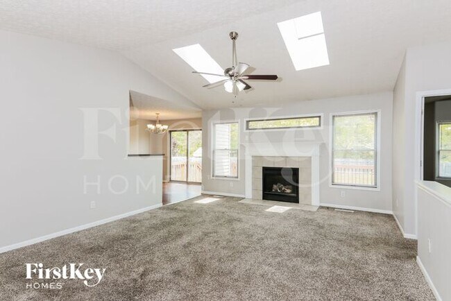 Foto del edificio - 3424 Brook Spring Dr