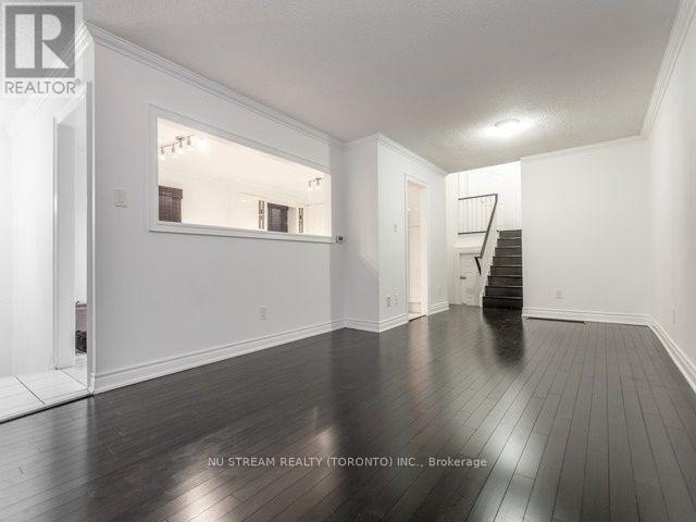 Photo du bâtiment - 8 Peachtree Pl