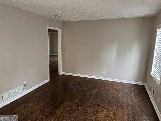 Building Photo - 1307 Lorenzo Dr SW