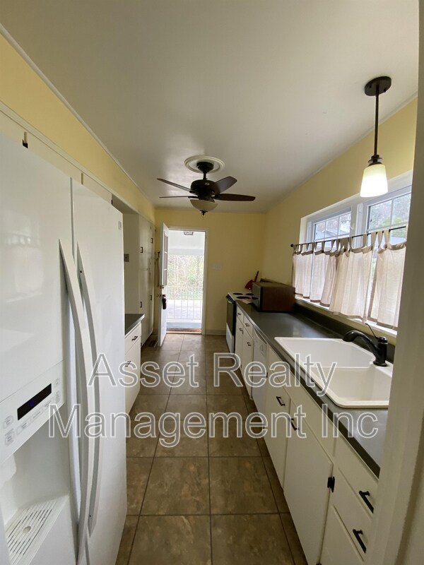 Foto del edificio - 109 Norris Ln
