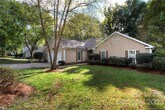 Foto principal - 6026 Carmel Station Ave