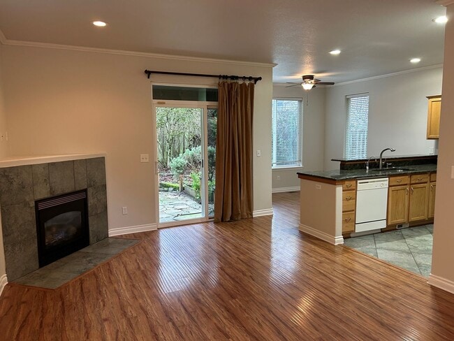 Photo - Bethany/NW Portland Home Updated with Hardwoods and Granite! Tons of Storage!