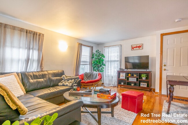 Photo - 66 Brooks St Apartments