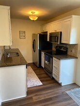 Building Photo - 1173 S Monaco St Pkwy