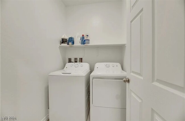 Building Photo - 3765 Canis Minor Ln