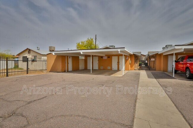 Photo - 1702 W Vogel Ave Apartment